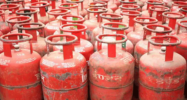 ఇక ముందుగా బుక్ చేయలేరు.. గ్యాస్ సిలిండర్‌పై కొత్త పరిమితులు