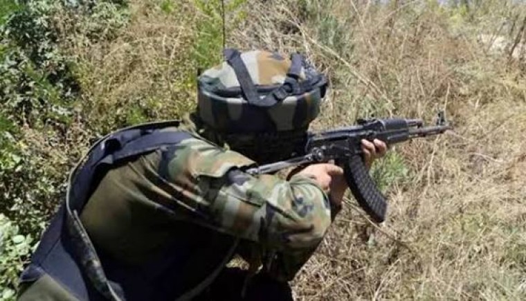 ఛత్తీస్‌గఢ్‌లో భద్రతా బలగాలకు, మావోయిస్టులకు మధ్య ఎదురుకాల్పులు