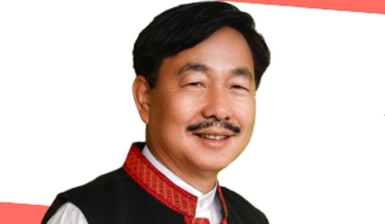 జాతి వివక్ష దాడుల ఘటనల పట్ల ఆందోళన వ్యక్తం చేసిన ఎంపీ తపిర్ గావో