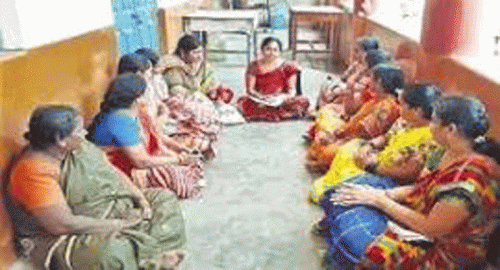 డ్వాక్రా మహిళలకు .. రూ. 3 లక్షల వరకూ వడ్డీ లేని రుణం