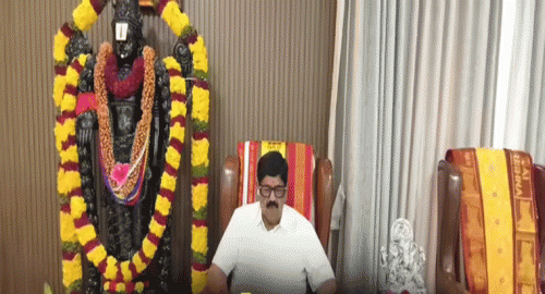 సామాన్య భక్తులకు మొదట ప్రాధాన్యం.. అధికారులకు మంత్రి ఆనం కీలక ఆదేశాలు
