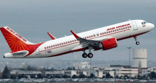 Air India Flight: పైలట్ అప్రమత్తత వల్ల పెద్ద ప్రమాదం తప్పింది!