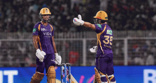 156 టార్గెట్ సెట్ చేసిన ప్రత్యర్థి.. లక్నో పరీక్ష మొదలు