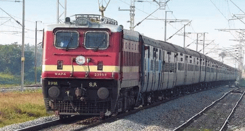 ప్రయాణీకులకు గుడ్ న్యూస్: సౌత్ సెంట్రల్ రైల్వే స్పెషల్ రైళ్లు ప్రారంభం