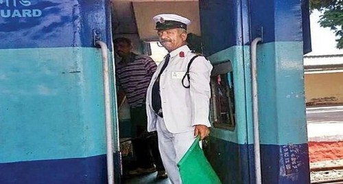 రైల్వే NTPC లో 5,810 జాబ్స్ – రేపే ఆఖరి ఛాన్స్!

