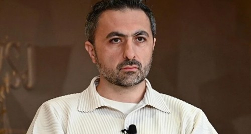 వైట్ కాలర్ ఉద్యోగాలపై ఏఐ పంజా.. రాబోయే 18 నెలలు అత్యంత కీలకం!

