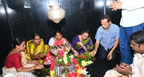 తిరుమల లడ్డు కల్తీపై శుద్ధి పూజలు