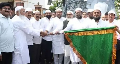 త్వరలో ముస్లీంలకు ఆర్థిక సాయం అందజేస్తాం: మంత్రి కొల్లు రవీంద్ర