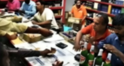 మద్యం అమ్మకాల్లో డిజిటల్ చెల్లింపులు.. ఎక్సైజ్ శాఖ కొత్త పాలసీ