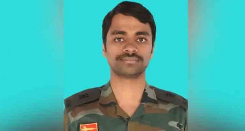 మేజర్ మల్లా రామ్‌గోపాల్‌నాయుడికి రాష్ట్ర ప్రభుత్వం నజరానా 