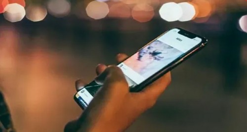 మార్ఫింగ్‌ ఫొటోలతో వివాహితకు వేధింపులు