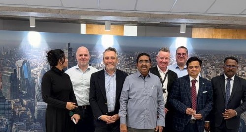 లండన్ లో పర్యటిస్తున్న మంత్రి నారాయణ బృందం