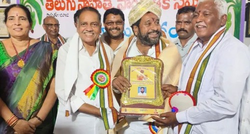 పలమనేరులో ఎమ్మెల్యే కి ఘనసత్కారం