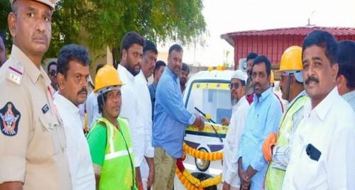 ప్రతి గ్రామాన్ని ఆదర్శంగా తీర్చిదిద్దడమే లక్ష్యం: మంత్రి