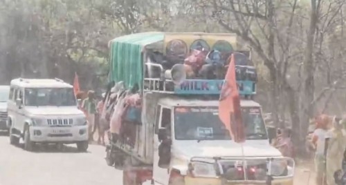 శ్రీశైలం ఘాట్ రోడ్డులో భారీగా వాహనాల రద్దీ