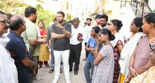 పారిశుధ్య నిర్వహణలో నిర్లక్ష్యం వద్దు