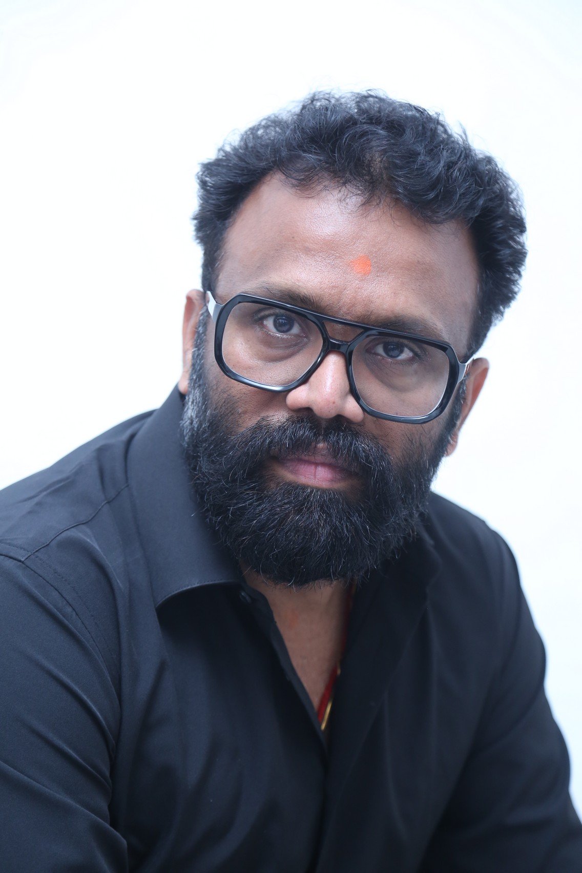 ప్రొడ్యూసర్ ప్రణయ్ రెడ్డి వంగ ఇంటర్వ్యూ ఫోటోస్ @ రోమాంచకం మూవీ