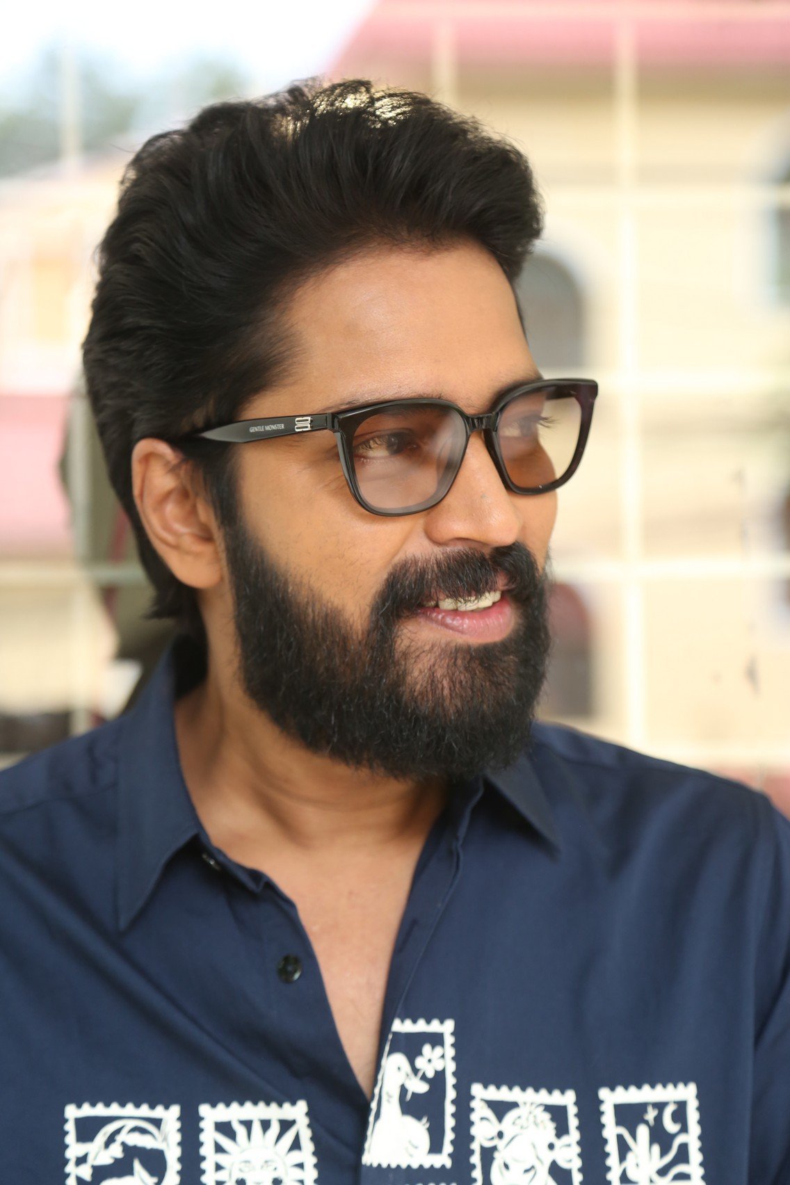 హీరో అల్లరి నరేష్ ఇంటర్వ్యూ ఫోటోస్ @ రంభ ఊర్వశి మేనక మూవీ