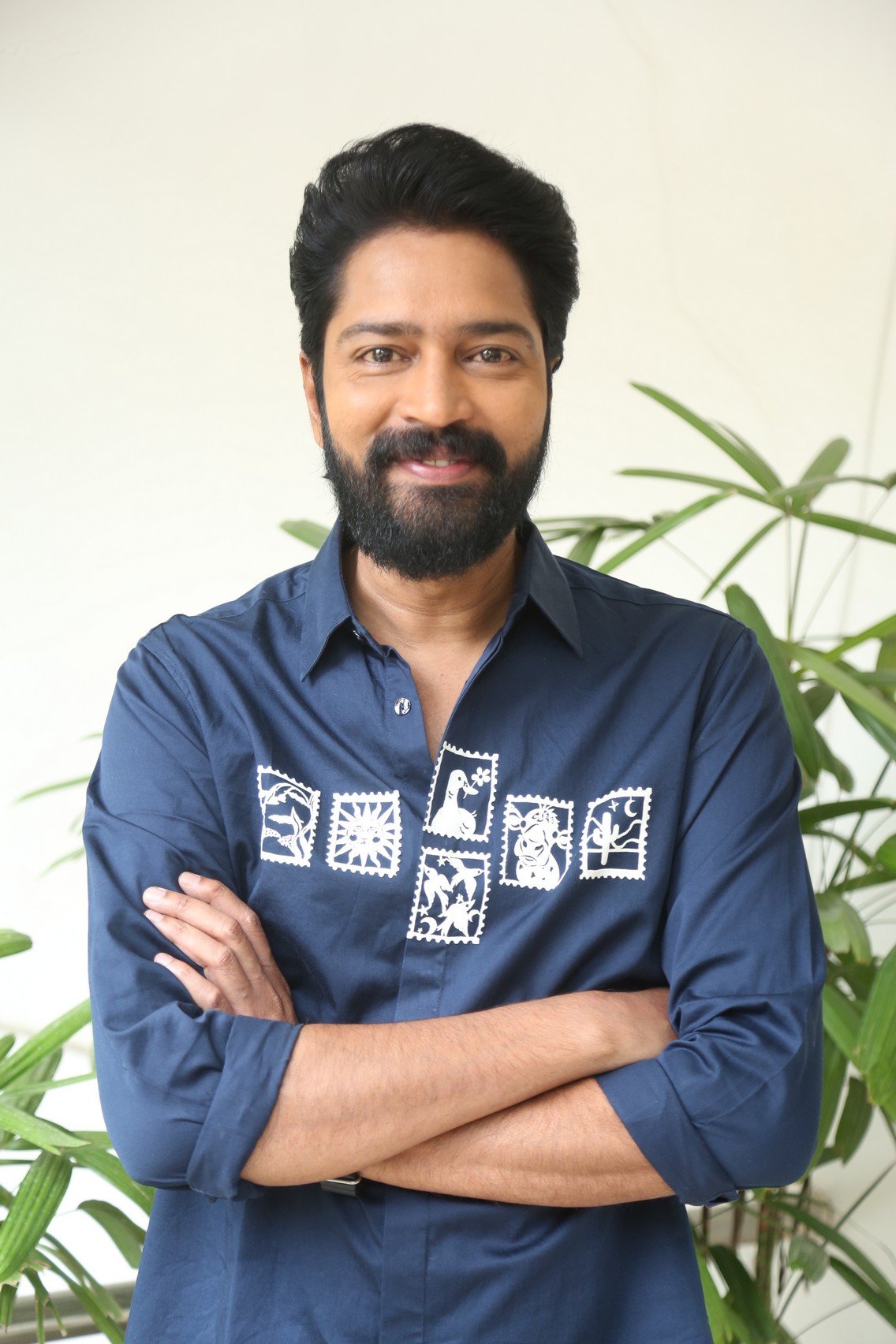 హీరో అల్లరి నరేష్ ఇంటర్వ్యూ ఫోటోస్ @ రంభ ఊర్వశి మేనక మూవీ