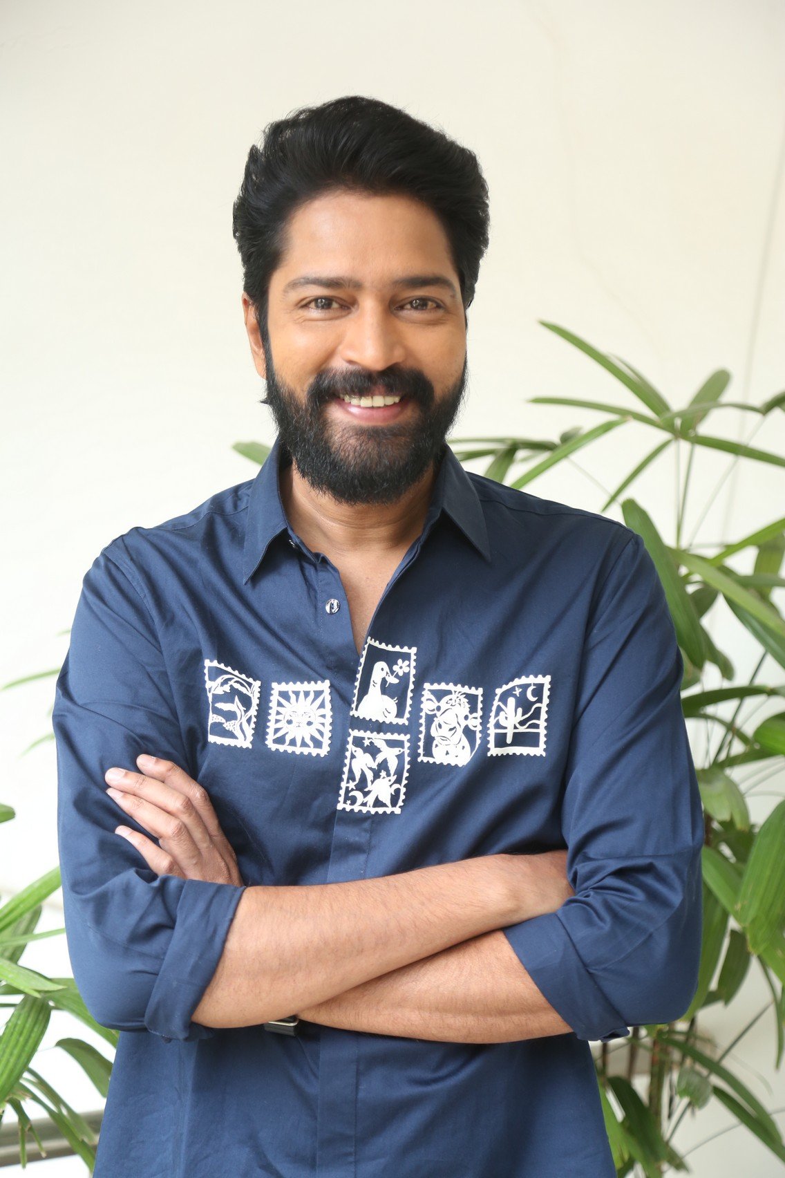 హీరో అల్లరి నరేష్ ఇంటర్వ్యూ ఫోటోస్ @ రంభ ఊర్వశి మేనక మూవీ