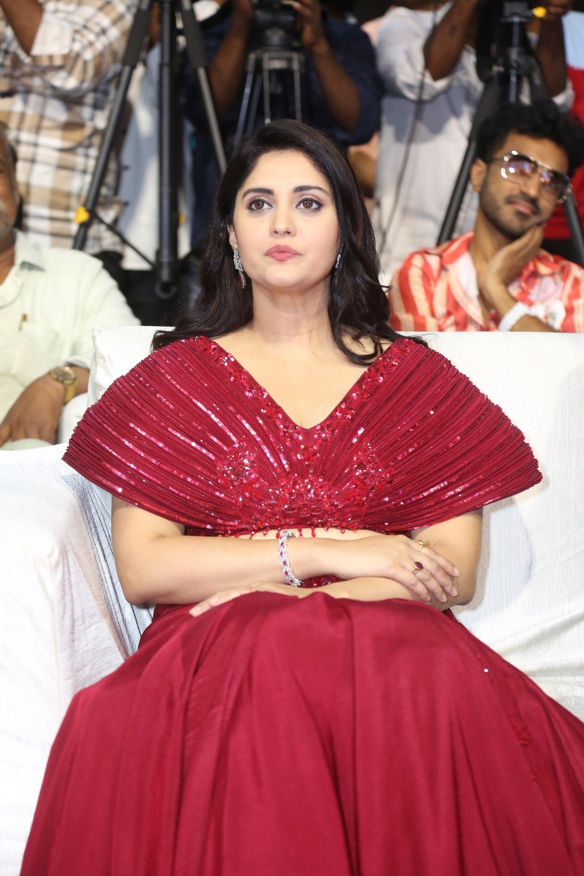 హీరోయిన్ సురభి లేటెస్ట్ ఫోటోస్ 
