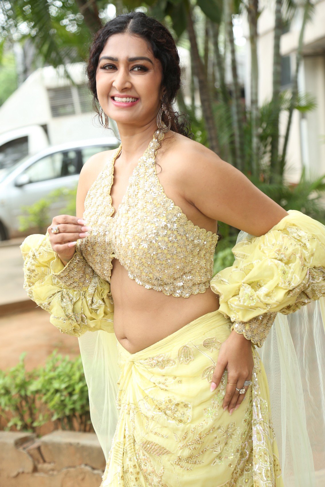 హీరోయిన్ ఫర్నాజ్ శెట్టి కొత్త ఫోటోలు