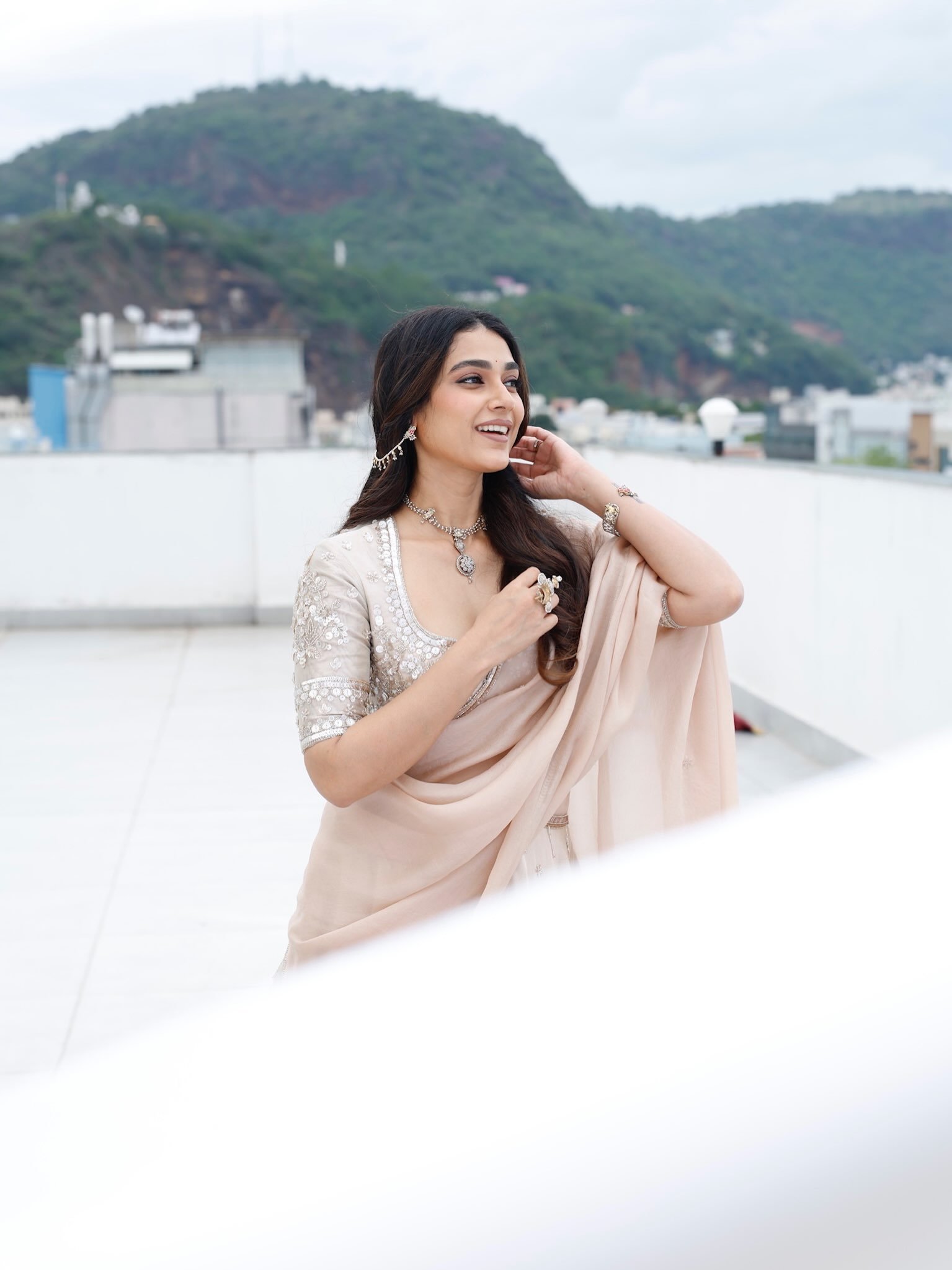 నటి ఆకాంక్ష సింగ్ లేటెస్ట్ ఫోటోస్ 