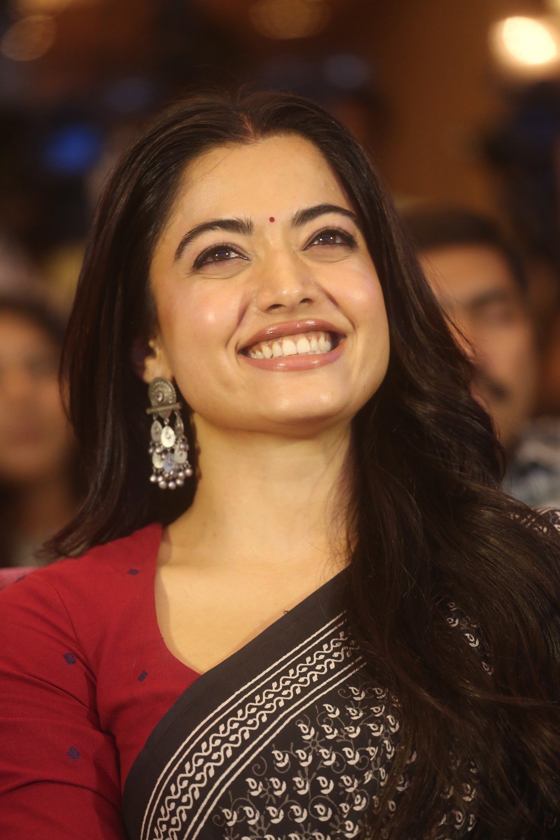 హీరోయిన్ రష్మిక మందాన కొత్త ఫోటోలు 