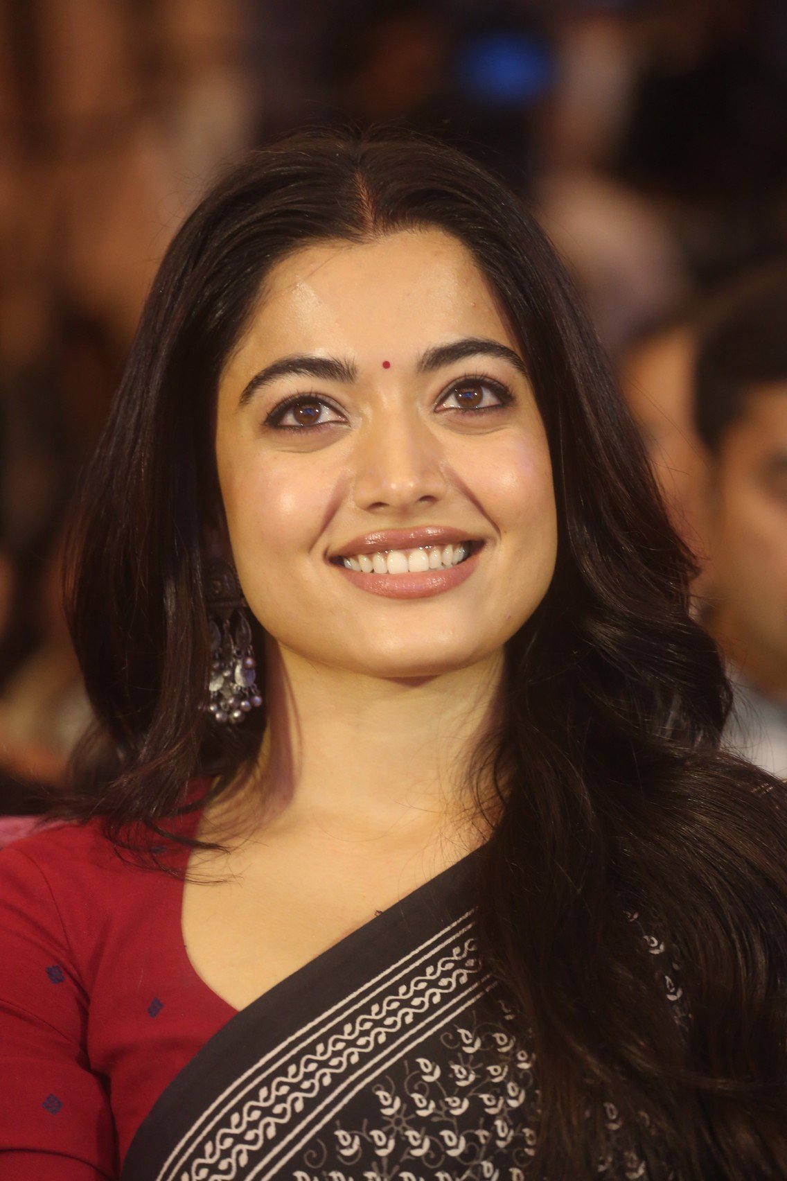హీరోయిన్ రష్మిక మందాన కొత్త ఫోటోలు 