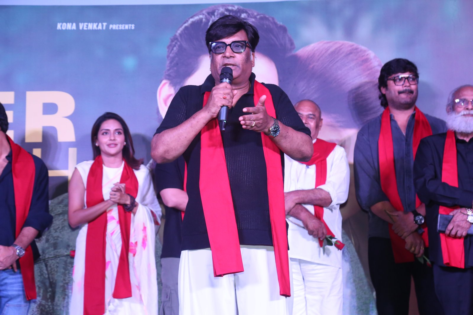 కామ్రేడ్ కల్యాణ్ మూవీ టీజర్ లాంచ్ ఫోటోస్ 