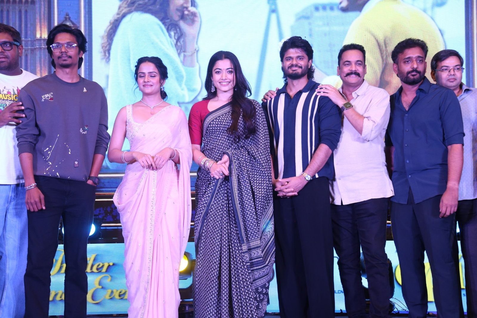 ఎపిక్ ట్రైలర్ లాంచ్ ఫోటోస్