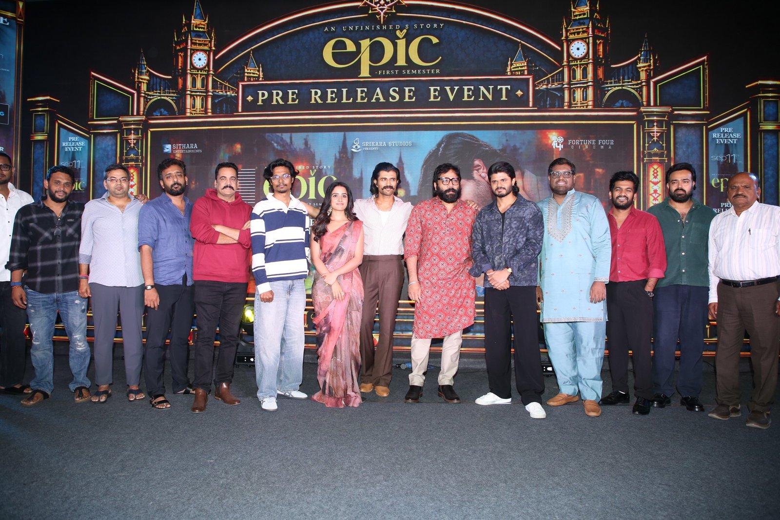ఎపిక్ మూవీ ప్రీ రిలీజ్ ఈవెంట్ ఫోటోస్ 