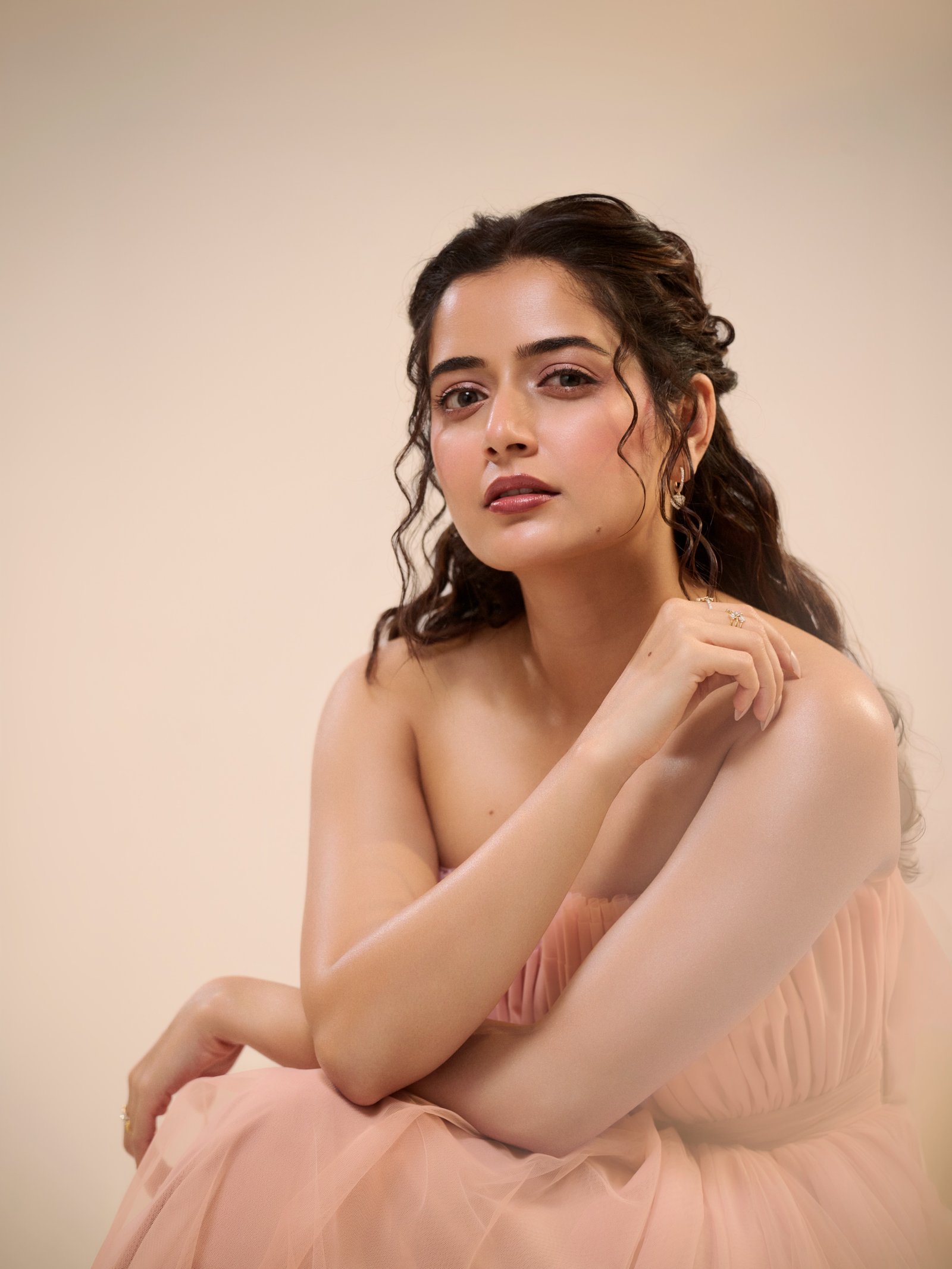 హీరోయిన్ ఆషిక రంగనాథ్ కొత్త ఫోటోస్ 