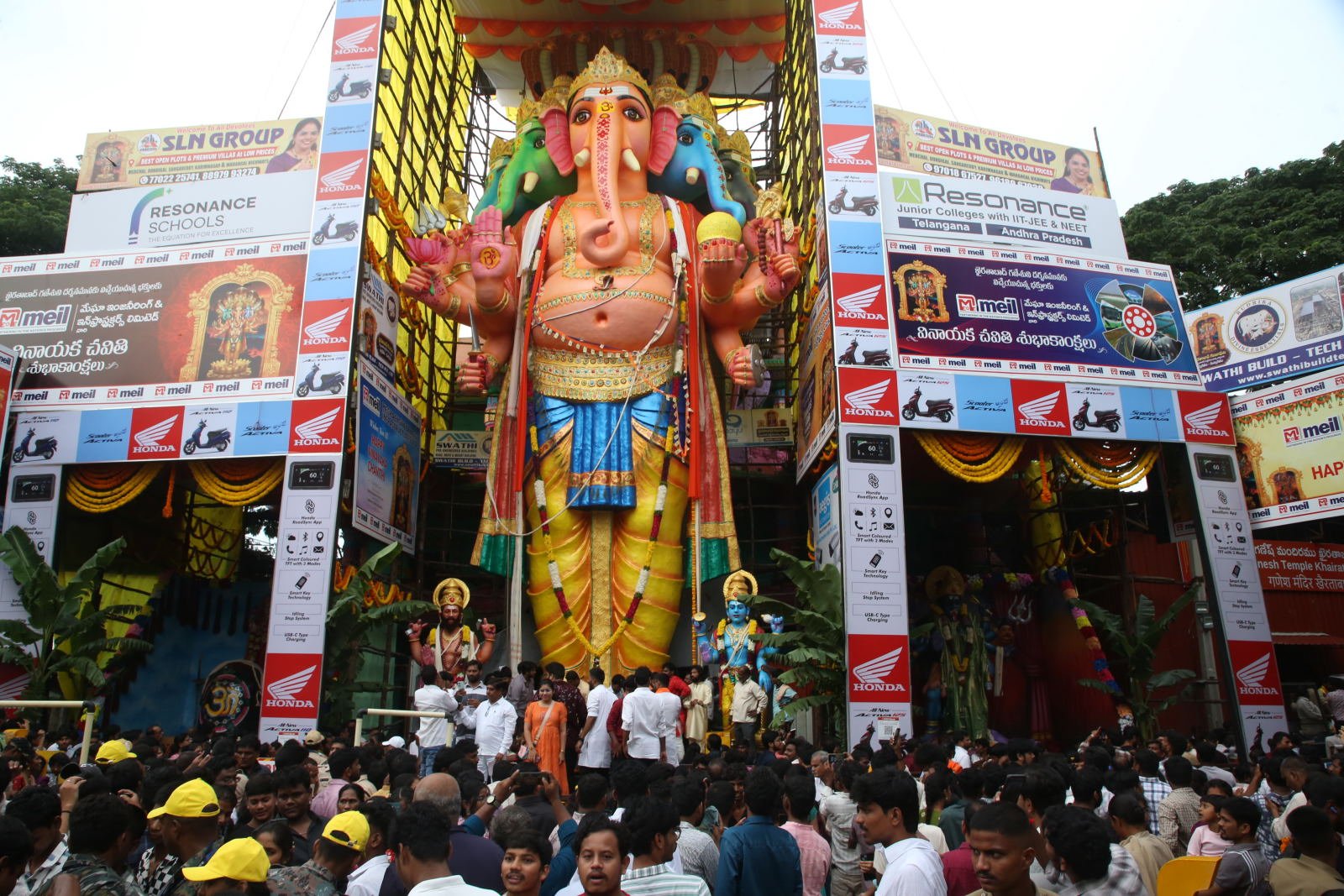 ఖైరతాబాద్ గణేశ్ 2026 ఫోటోస్