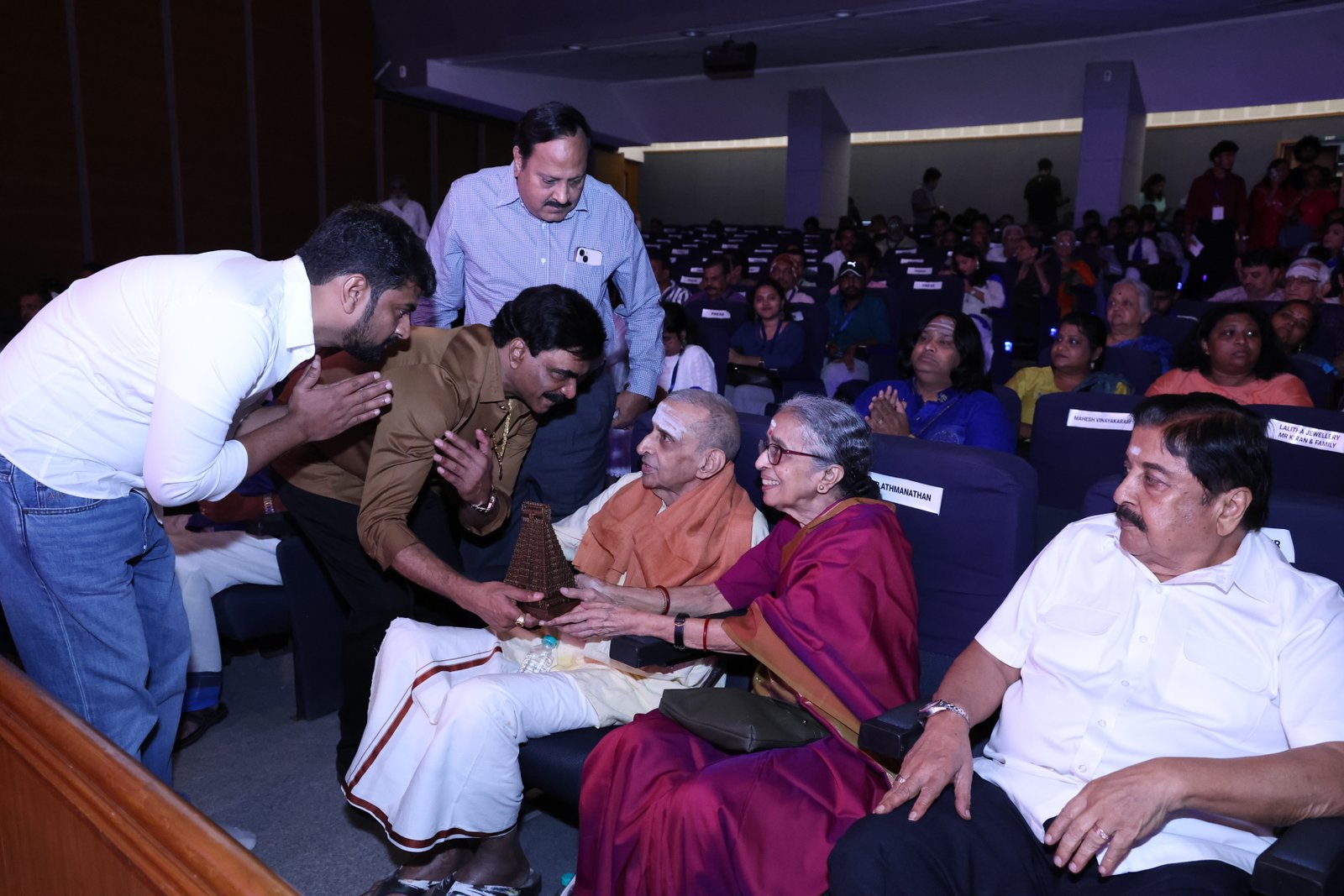 రష్మిక 'ఎం ఎస్ సుబ్బలక్ష్మి బయోపిక్' ఓపెనింగ్ ఫోటోస్