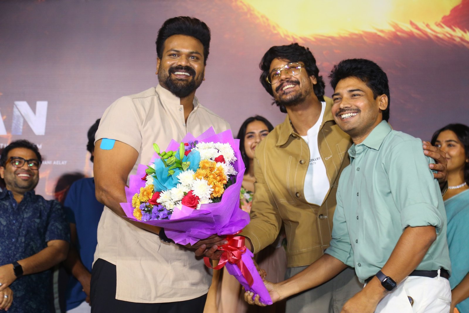 ఆస్మాన్ మూవీ టీజర్ లాంచ్ ఫొటోస్