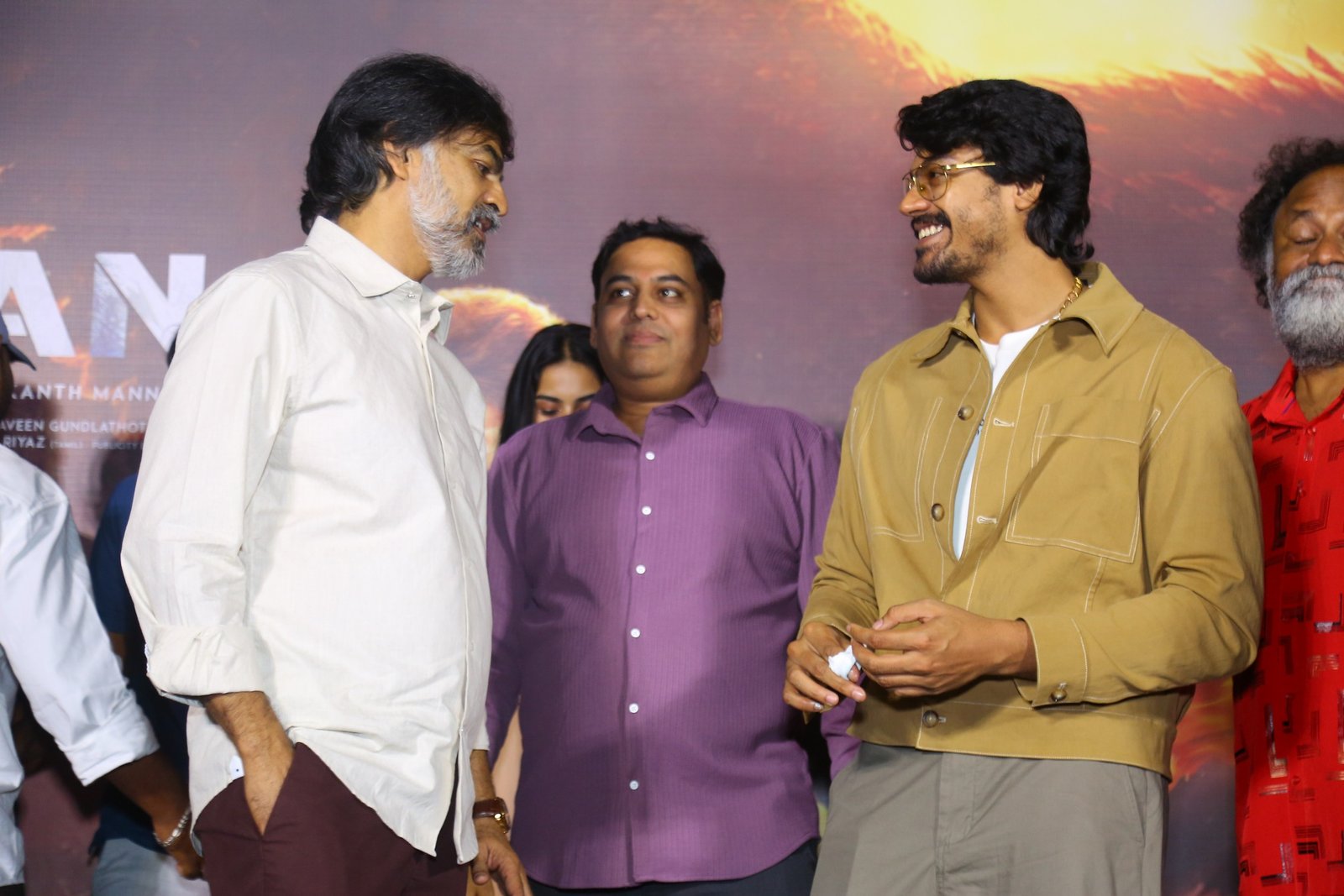ఆస్మాన్ మూవీ టీజర్ లాంచ్ ఫొటోస్