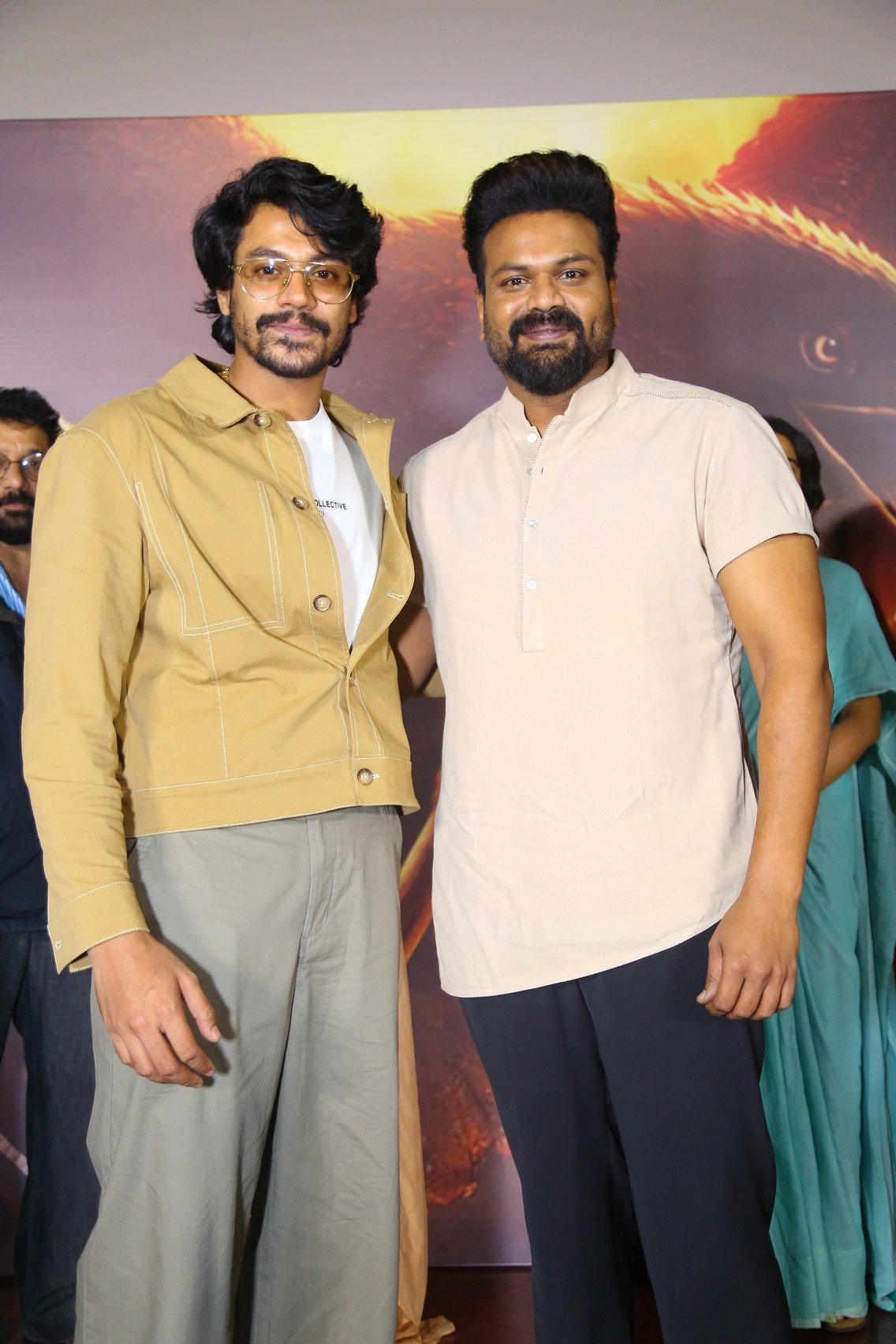 ఆస్మాన్ మూవీ టీజర్ లాంచ్ ఫొటోస్