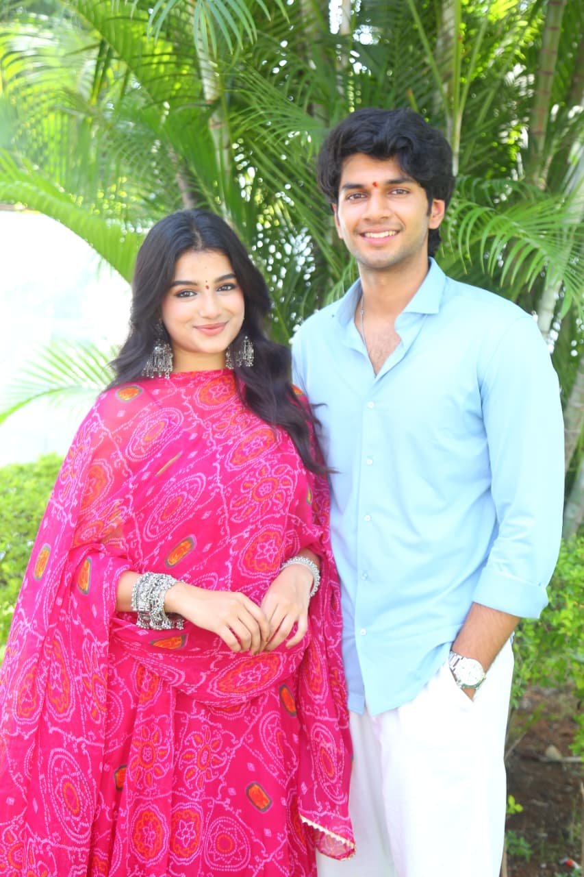 పాటకు ప్రాణం మూవీ ఓపెనింగ్ ఫొటోస్
