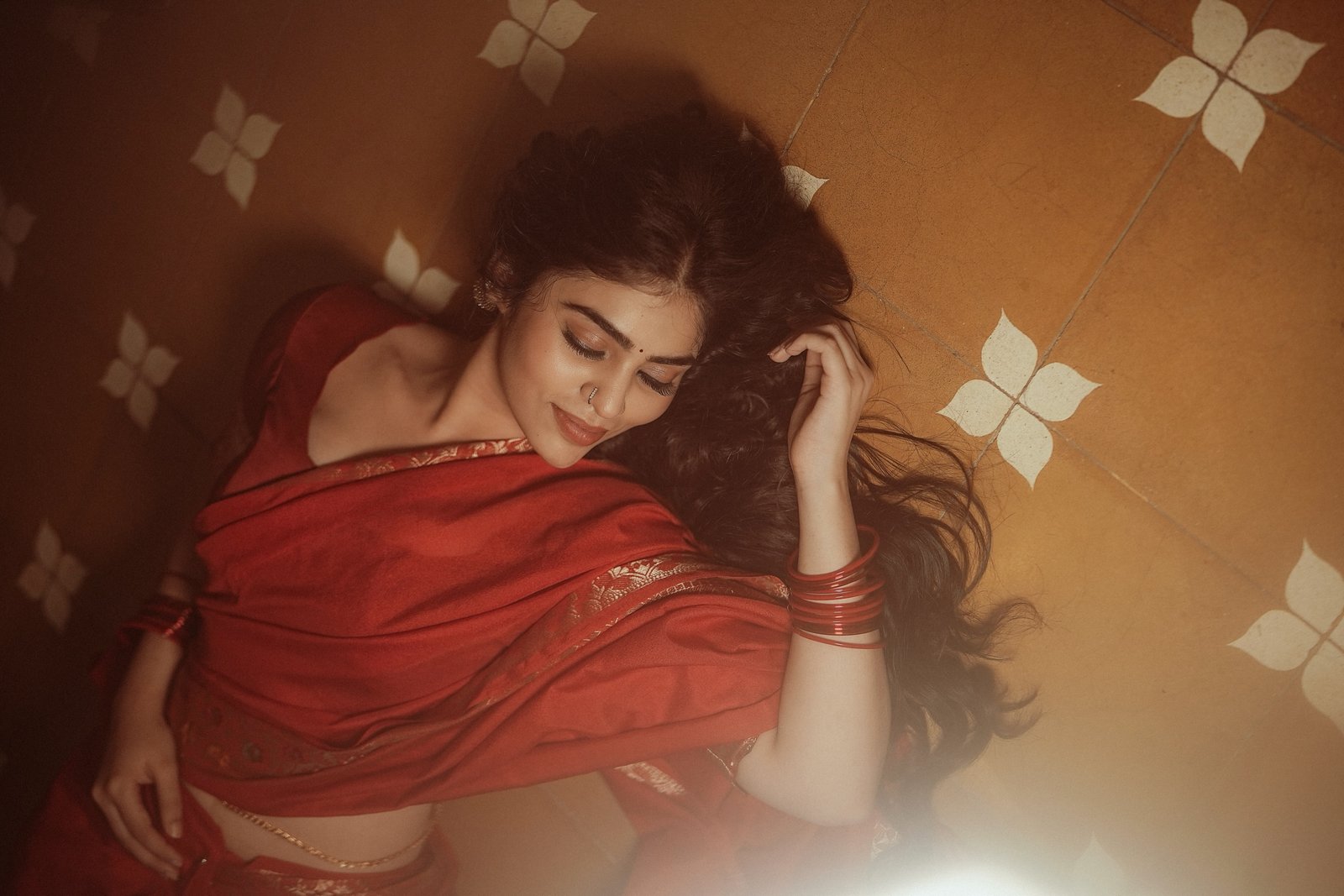 హీరోయిన్ బంధావి శ్రీధర్ కొత్త ఫోటోలు 