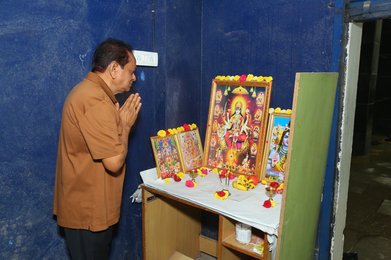  సూర్య ప్రధాన కార్యాలయంలో గణేష్ పూజ ఫోటోస్ 