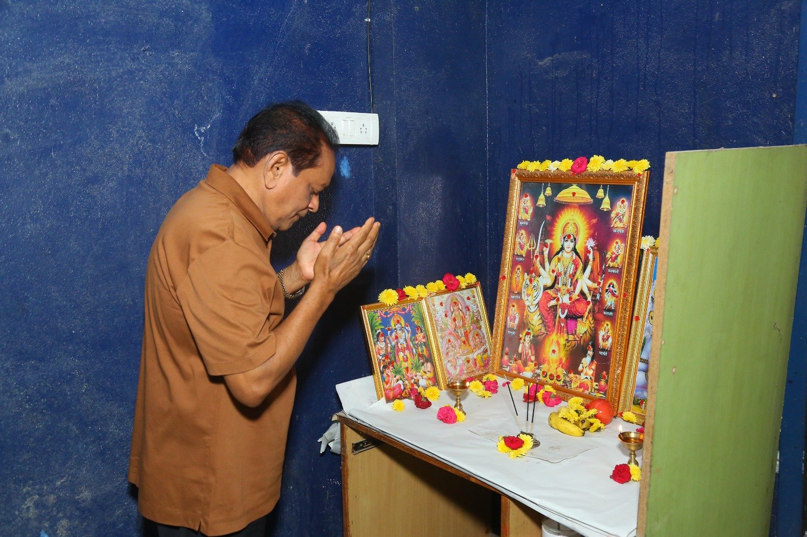  సూర్య ప్రధాన కార్యాలయంలో గణేష్ పూజ ఫోటోస్ 