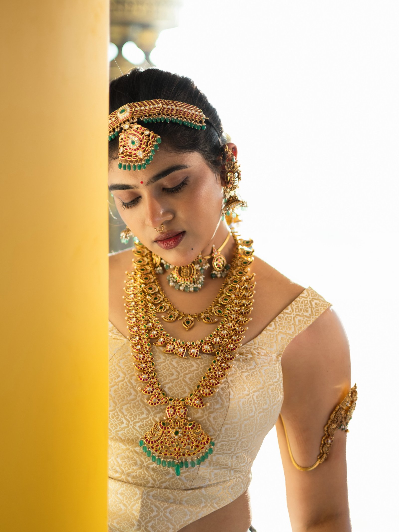 నటి రీతూ చౌదరి కొత్త ఫోటోలు 