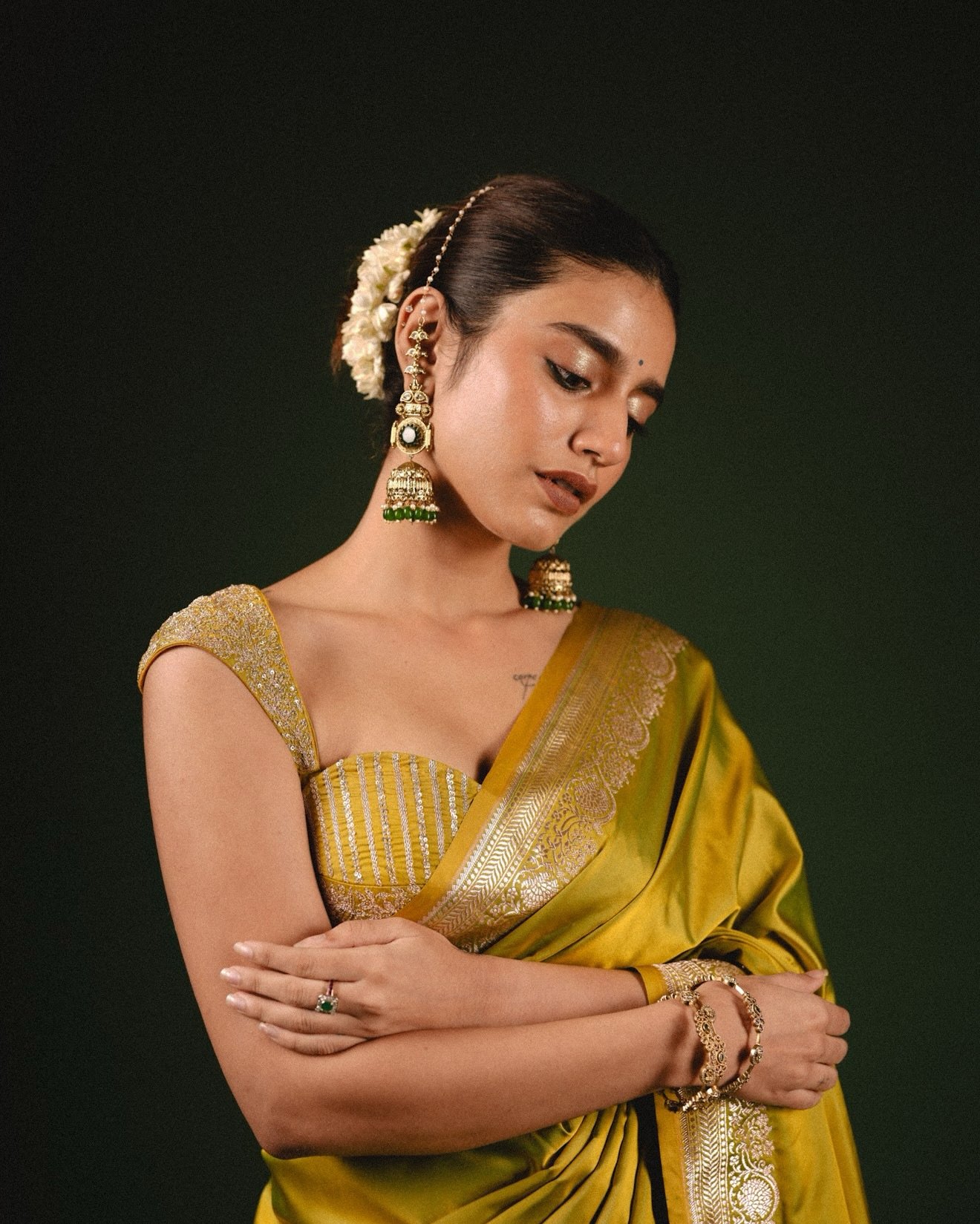 హీరోయిన్ ప్రియా వారియర్ కొత్త ఫోటోస్ 