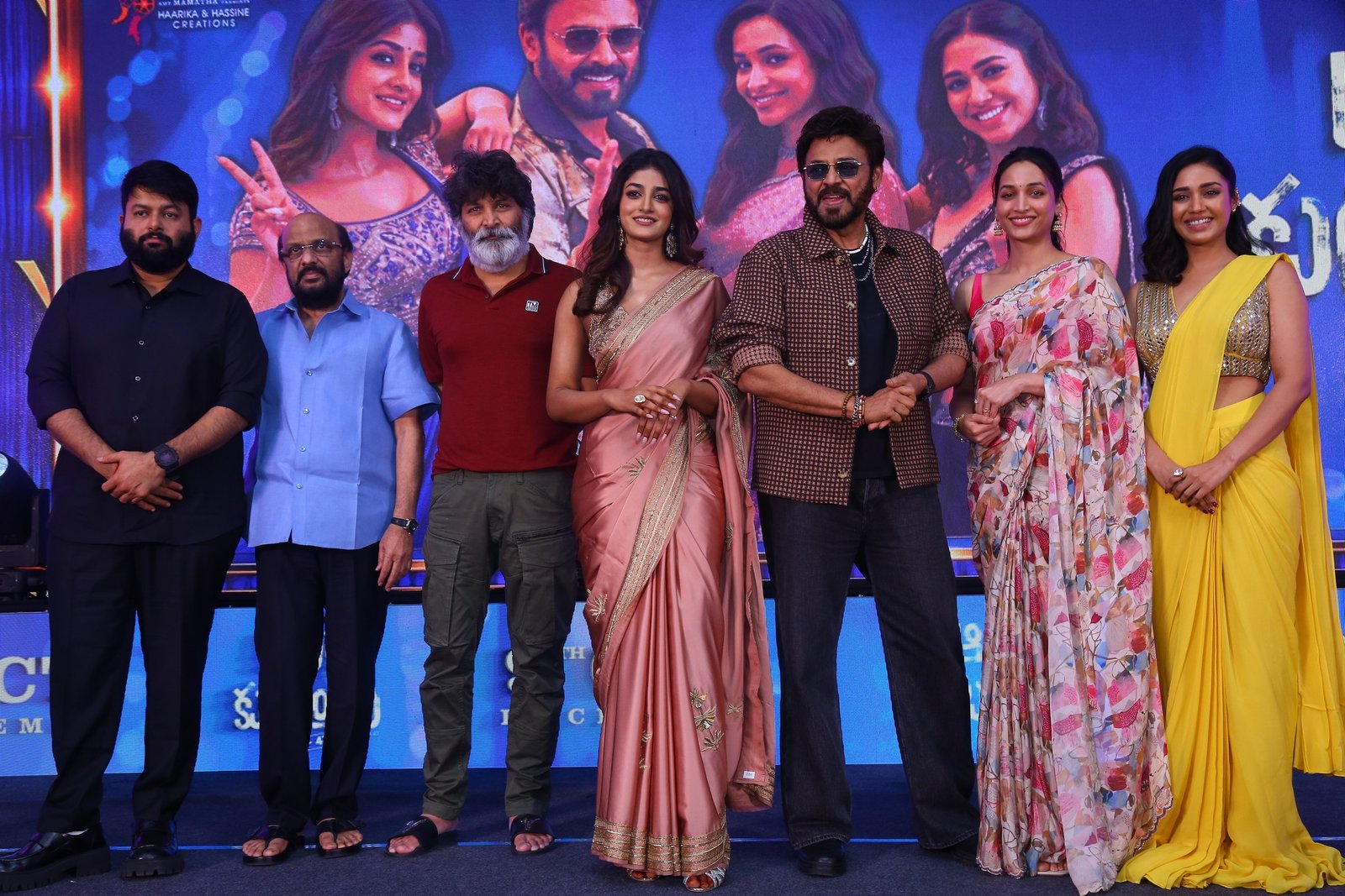 ఆదర్శ కుటుంబం 47 (AK 47 )మూవీ నారాయణమ్మ సాంగ్ లాంచ్ ఫోటోస్