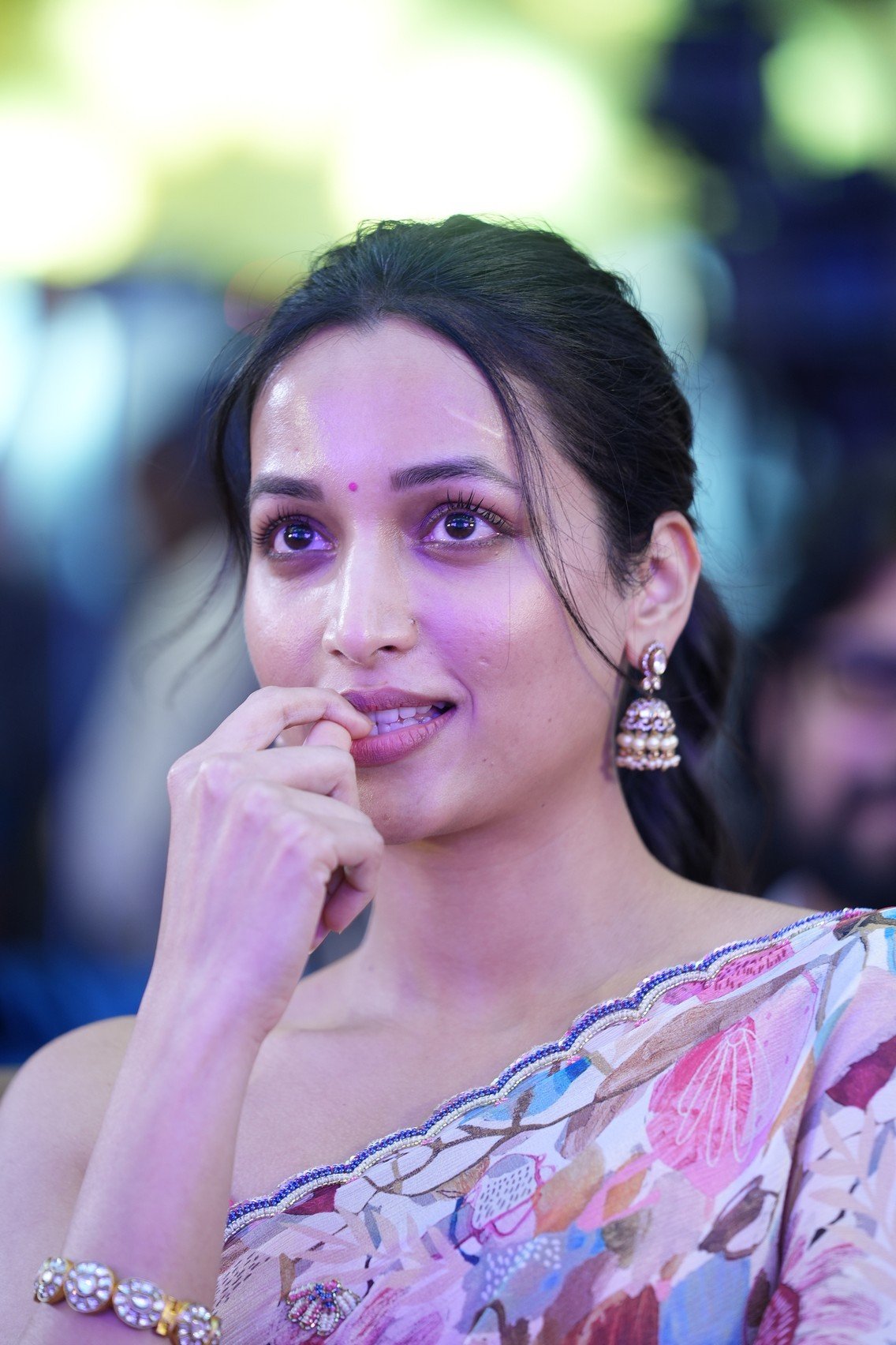 హీరోయిన్ శ్రీనిధి శెట్టి కొత్త ఫోటోస్ 