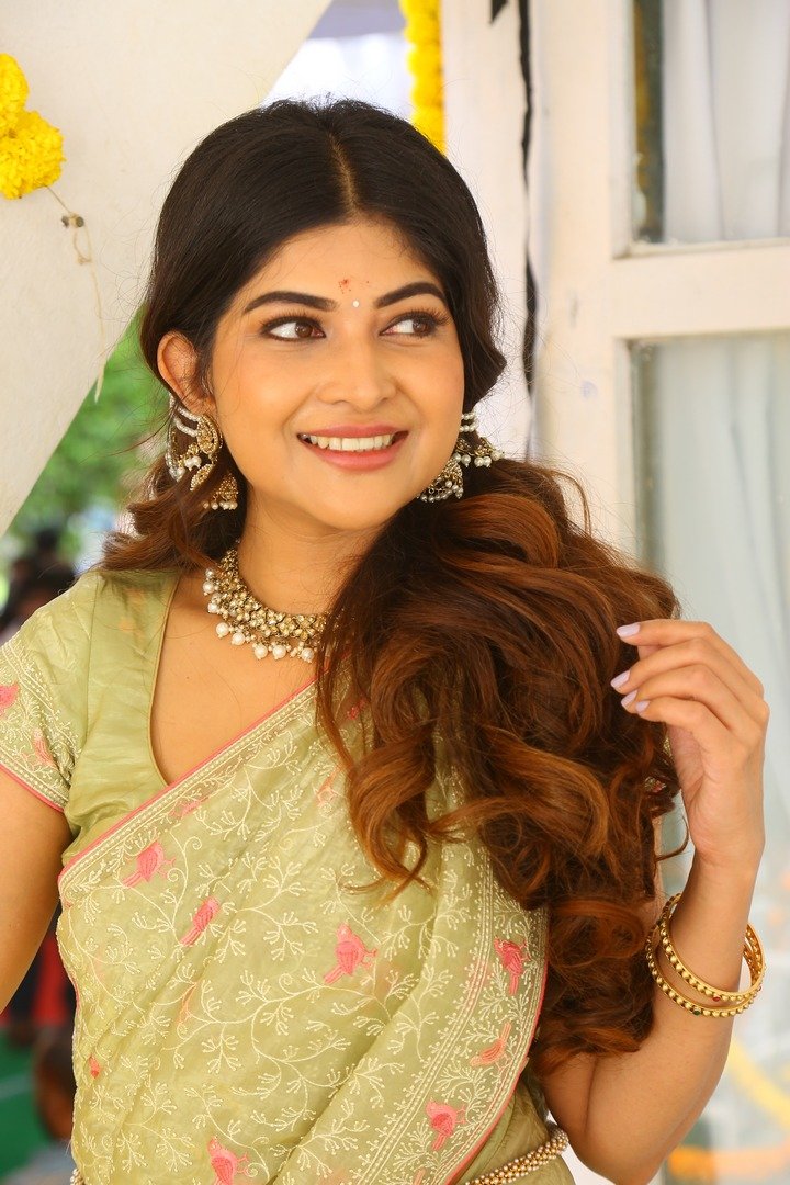 నటి శ్రీజిత ఘోష్ కొత్త ఫోటోస్