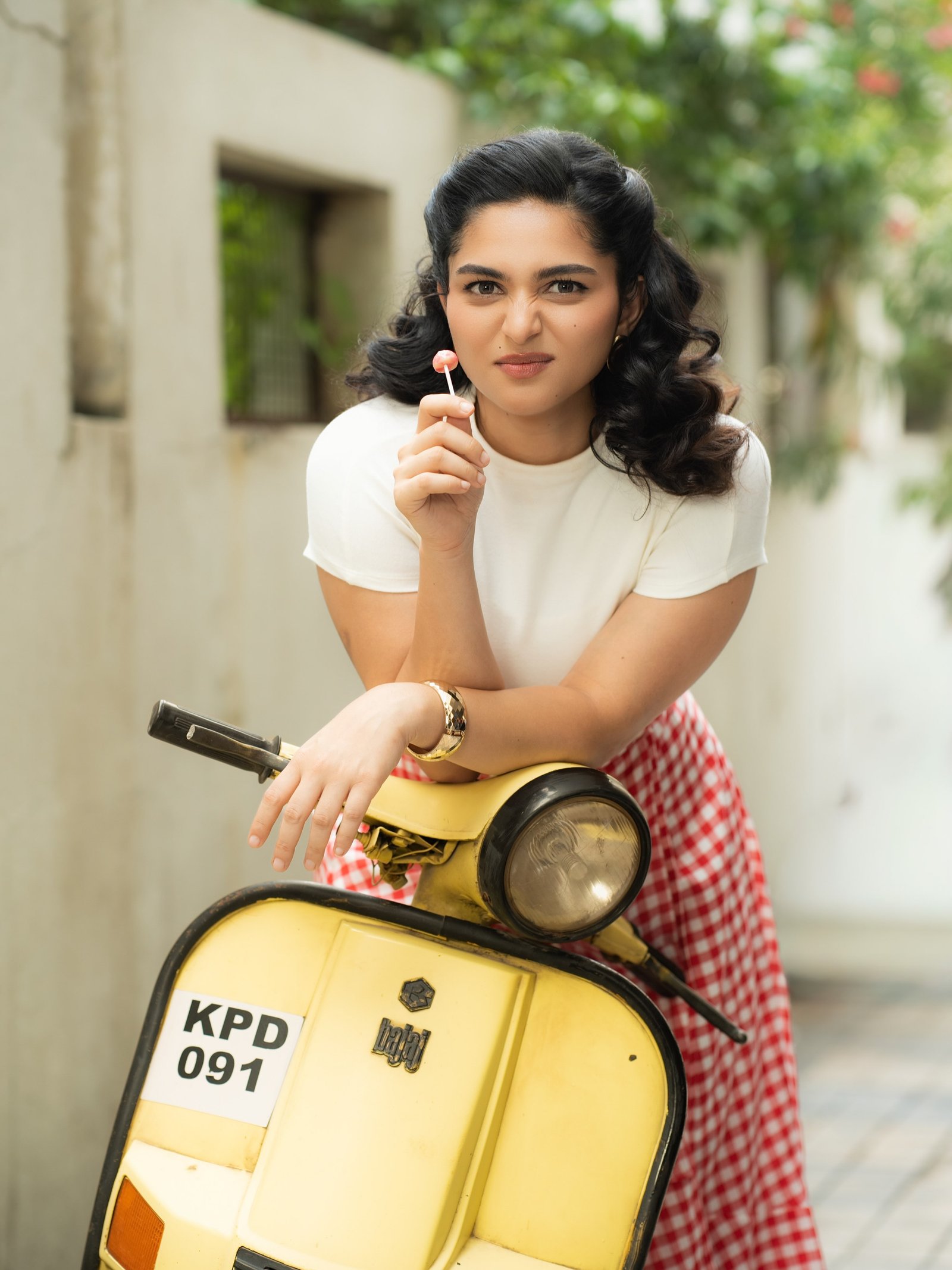 హీరోయిన్ కాయదు లోహర్ కొత్త ఫోటోస్