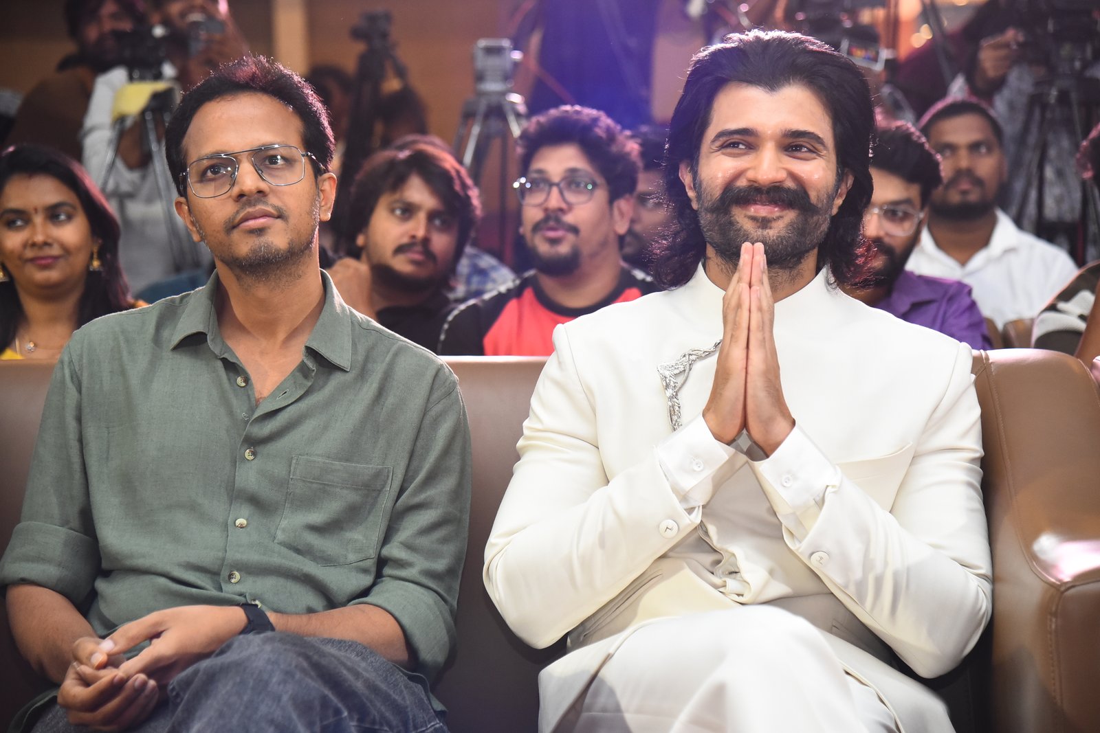 రణబాలి మూవీ ట్రైలర్ లాంచ్ ఫోటోస్ 