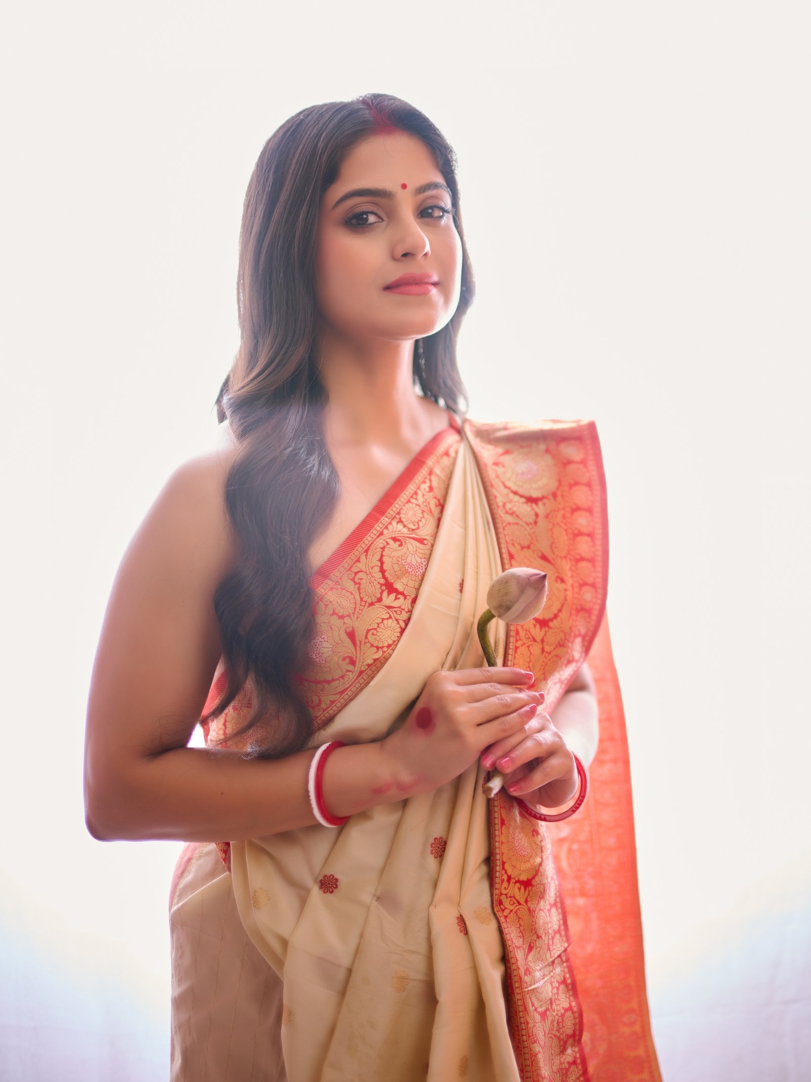 నటి నయనా గంగూలీ కొత్త ఫోటోలు 